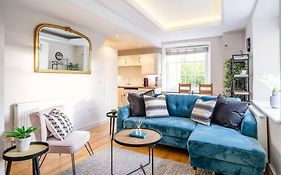 Fantastic, Spacious 2 Bedroom Apartment In Converted Chapel